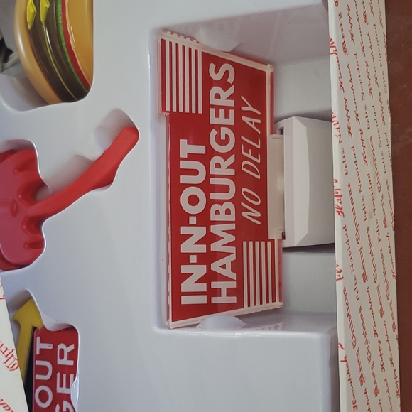 In-N-Out Decorative Christmas lights - Picture 8 of 9